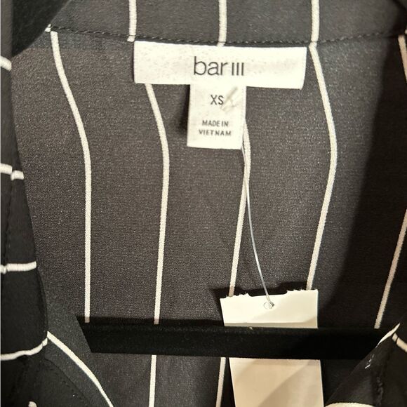 Bar II Women's Pinstripe Button Up Tunic. Ruched tie sleeves, High- to Tunic. - Picture 6 of 6
